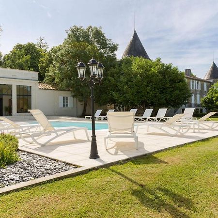 Le Logis Du Pere Ξενοδοχείο Saint-Coutant-le-Grand Εξωτερικό φωτογραφία