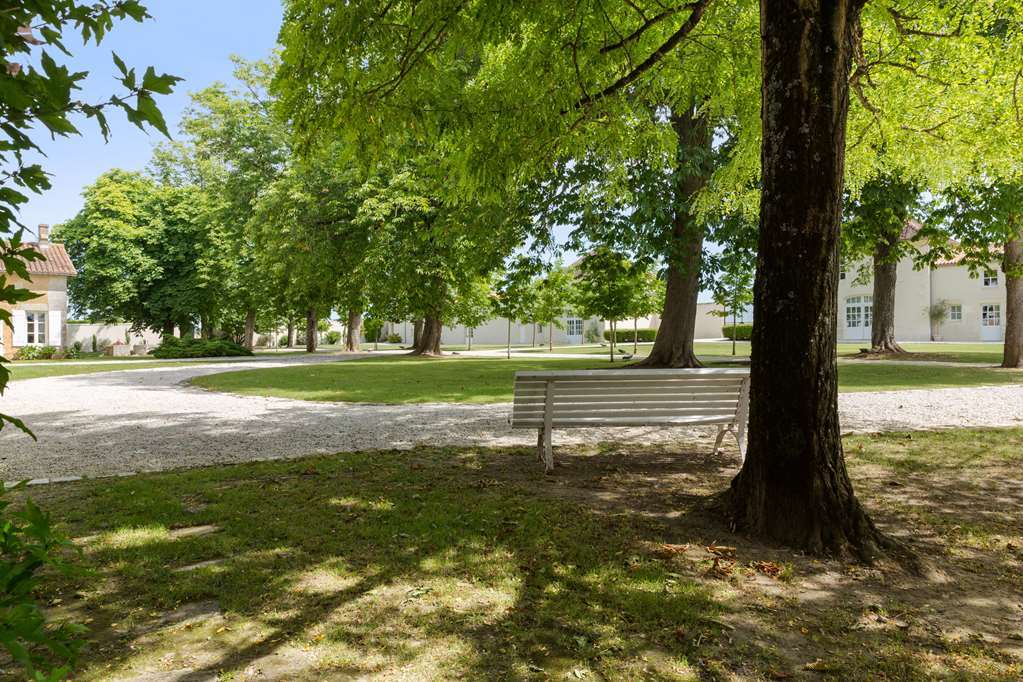 Le Logis Du Pere Ξενοδοχείο Saint-Coutant-le-Grand Εξωτερικό φωτογραφία